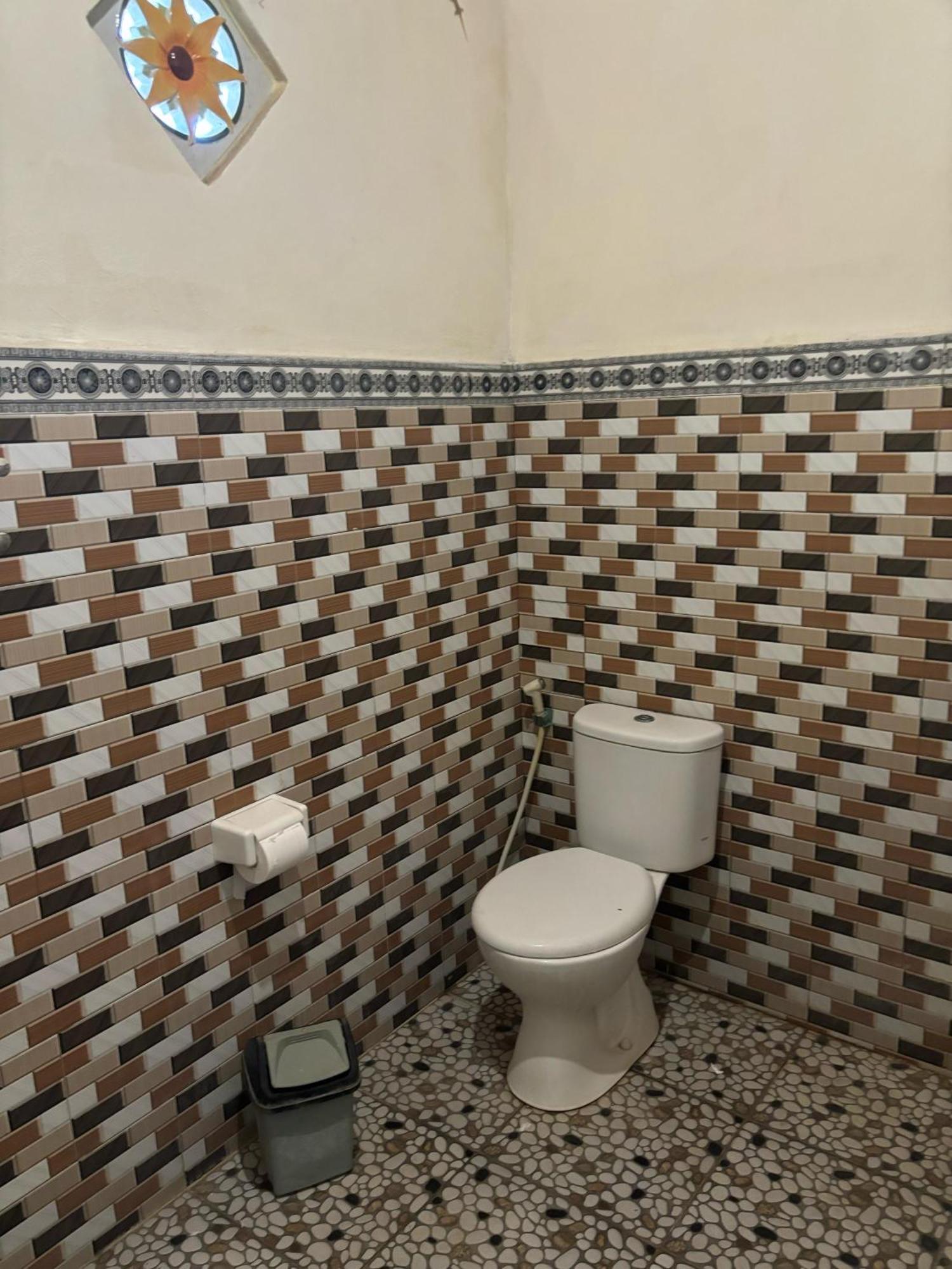 Kubu Artha Bungalow Nusa Penida Ped Екстериор снимка
