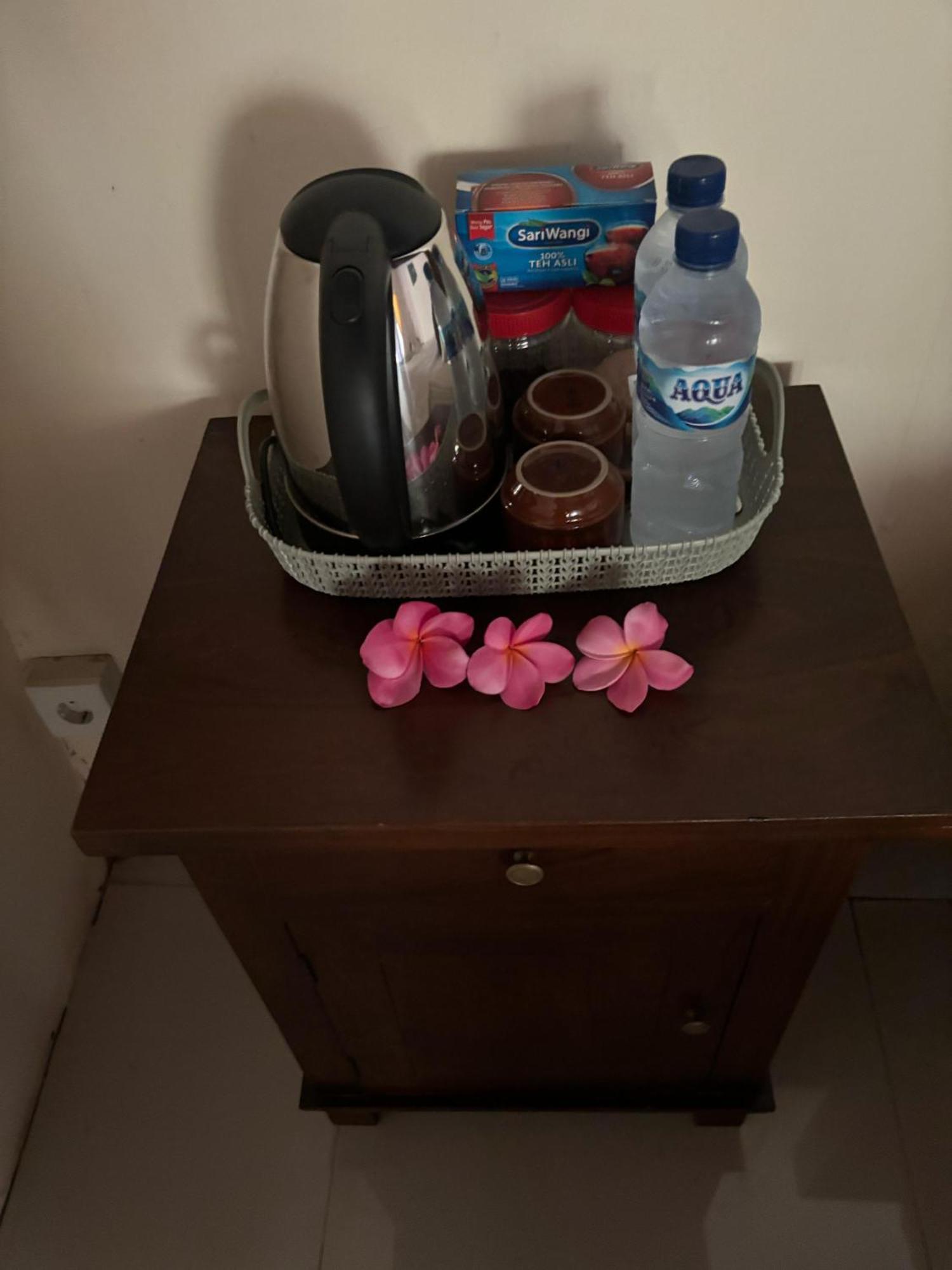 Kubu Artha Bungalow Nusa Penida Ped Екстериор снимка