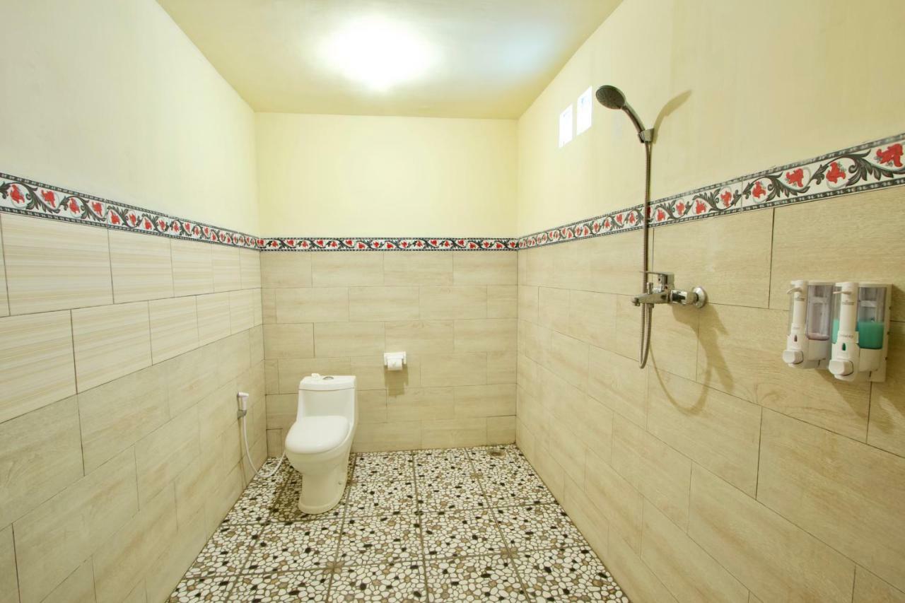 Kubu Artha Bungalow Nusa Penida Ped Екстериор снимка