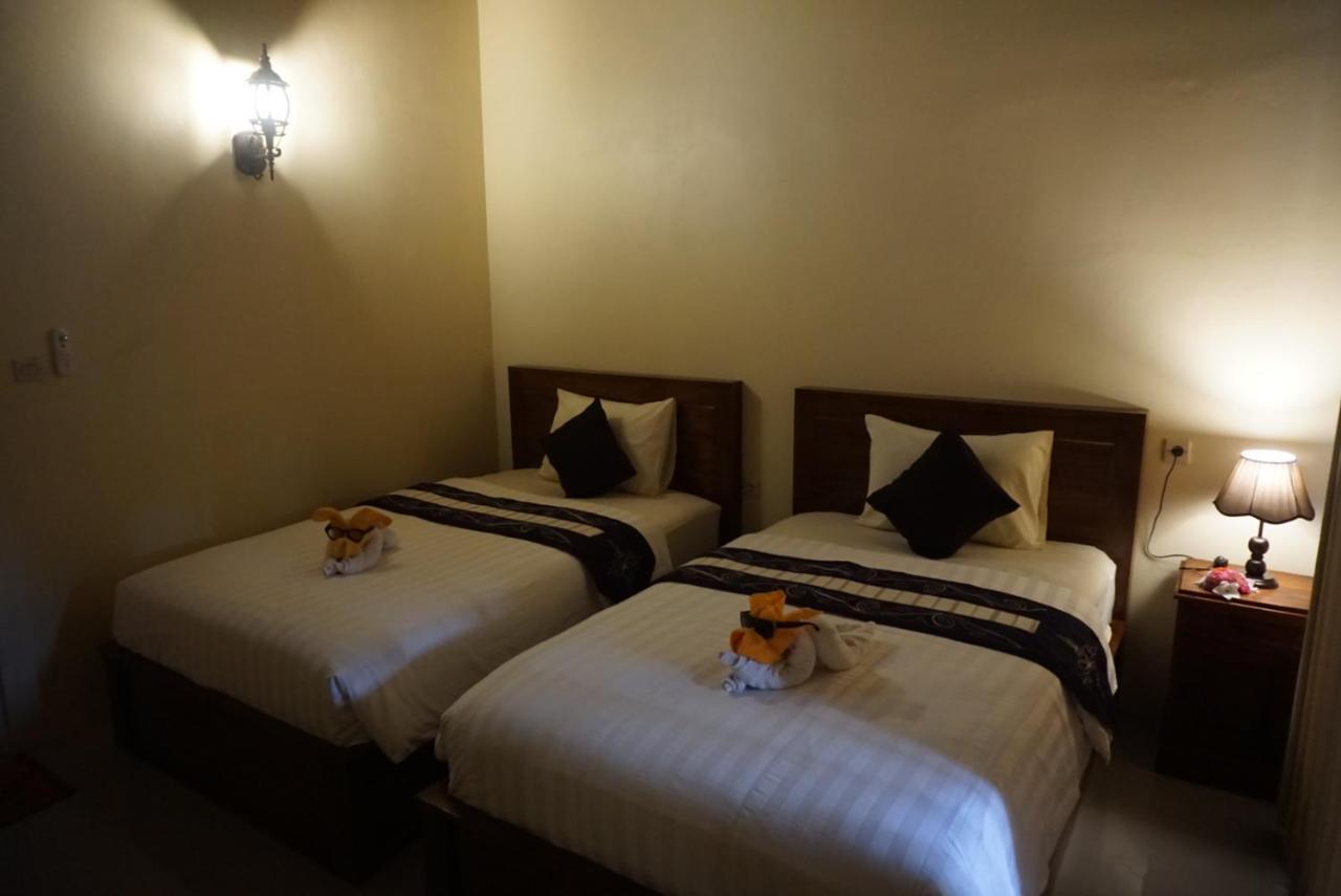 Kubu Artha Bungalow Nusa Penida Ped Екстериор снимка