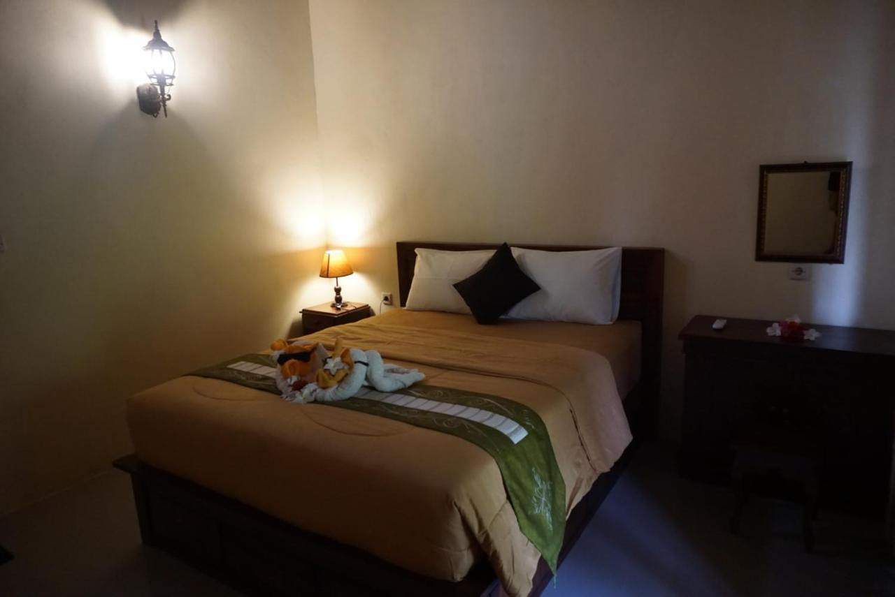 Kubu Artha Bungalow Nusa Penida Ped Екстериор снимка
